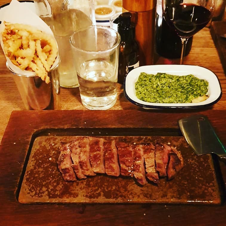 Supposed to be on a flight to Buenos Aires right now... However Covid had other plans 🙄 @cinkil15 treated me to steak though 😀 #steaknight @flatironsteak